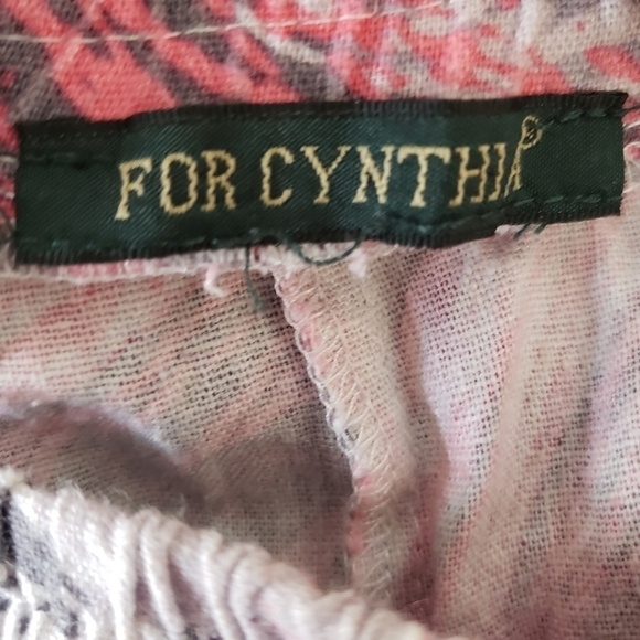 FOR CYNTHIA Floral Summer Shorts - Picture 4 of 4